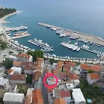 Apartment Lux Petar *