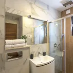 Lux Petar * Baška Voda